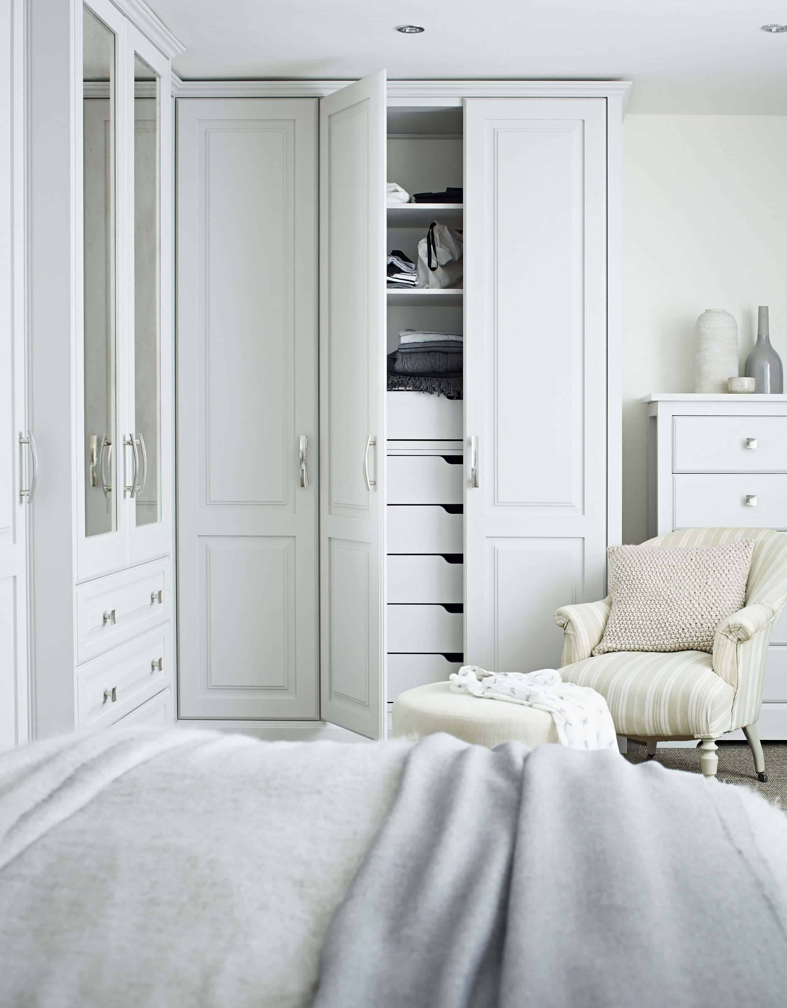 Why Fitted Wardrobes Are The Perfect Bedroom Storage